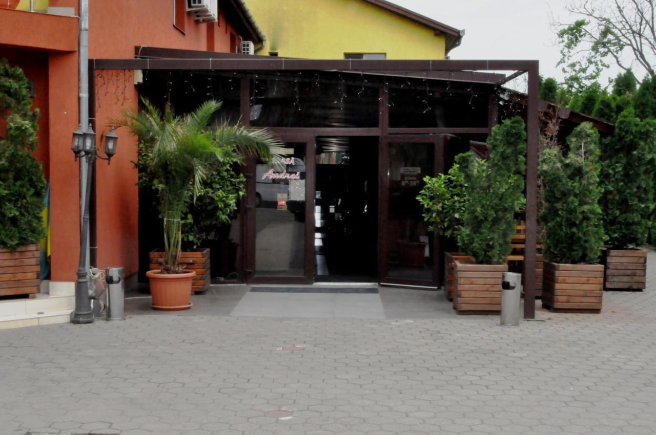 Hotel Andrei Cimpia Turzii Exterior photo
