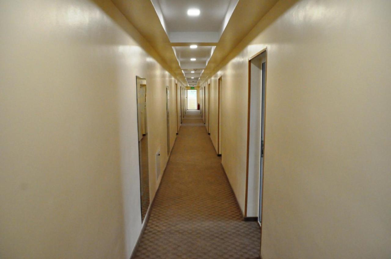 Hotel Andrei Cimpia Turzii Exterior photo